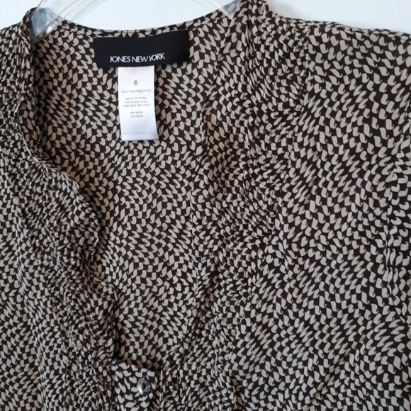Jones New York Brown Silk Blouse, size 6 - Picture 4 of 6